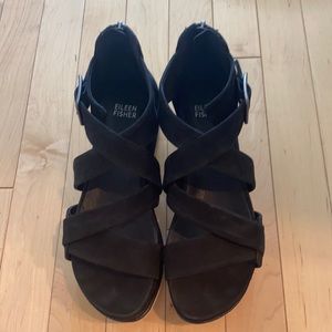 Platform Eileen Fisher sandals sz.7 like New